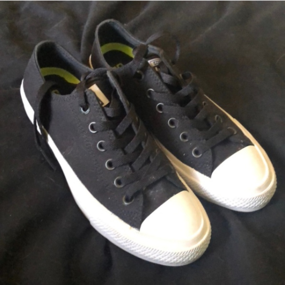 Black Converse Size 8.5
